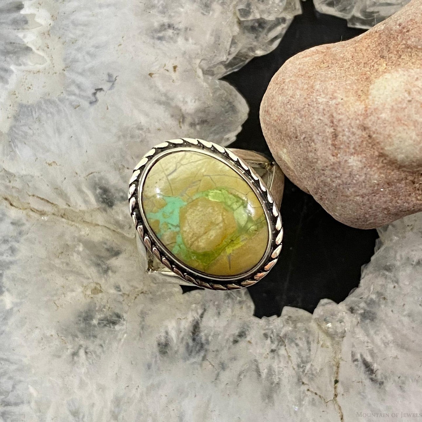 Native American Sterling Silver Oval Ribbon Turquoise Ring Size 6.5 For Women