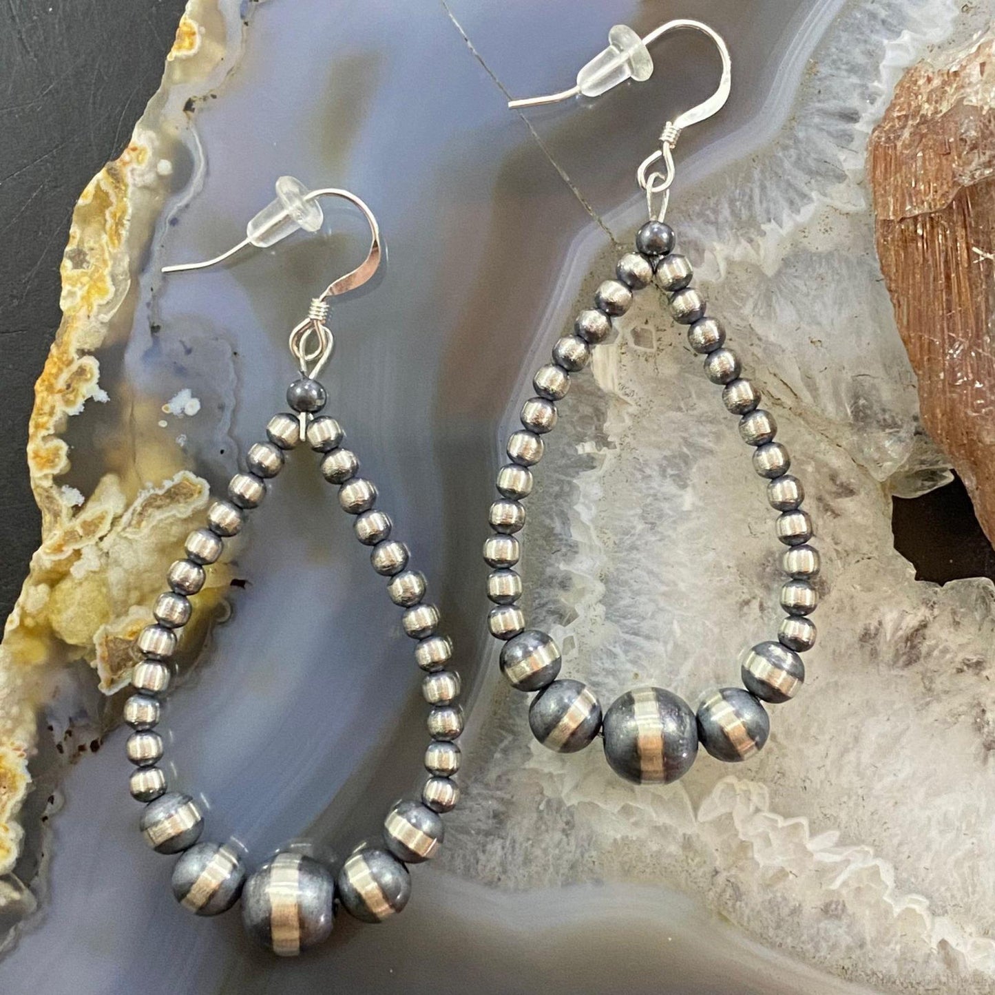 Navajo Pearl Beads Graduated 3-8mm Sterling Silver Hoop Dangle Earrings