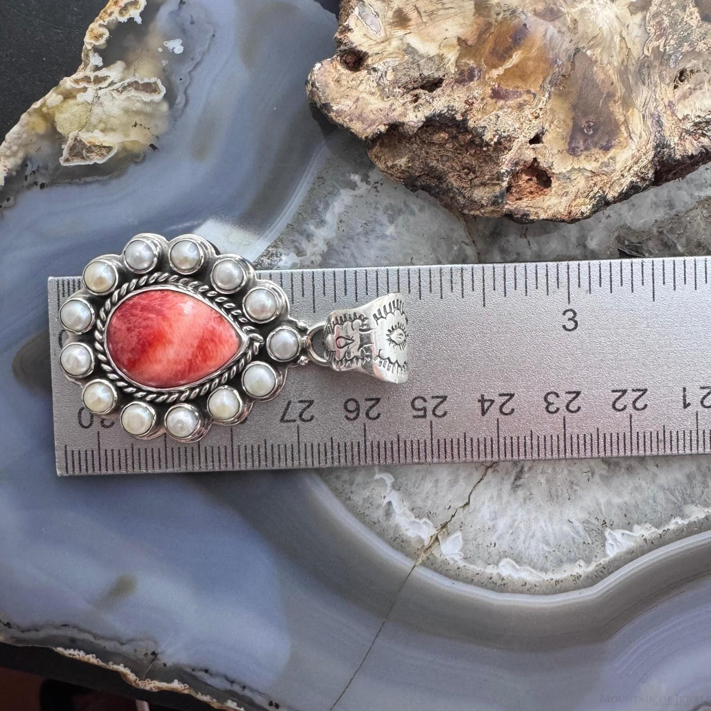 Native American Sterling Silver Teardrop Spiny Oyster w/Pearls Pendant For Women