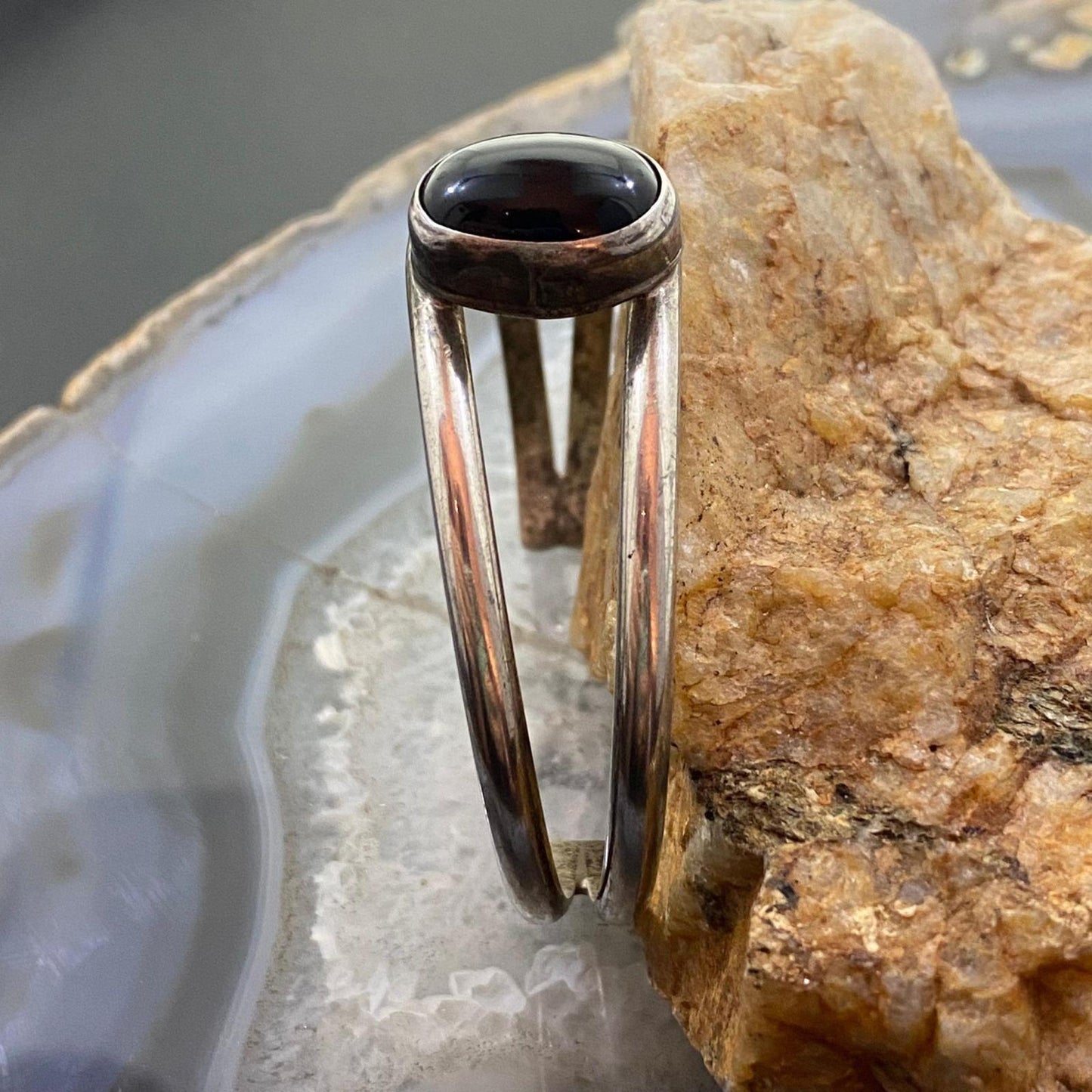 Signed Vintage Native American Sterling Oval Onyx Split Shank Bracelet For Women