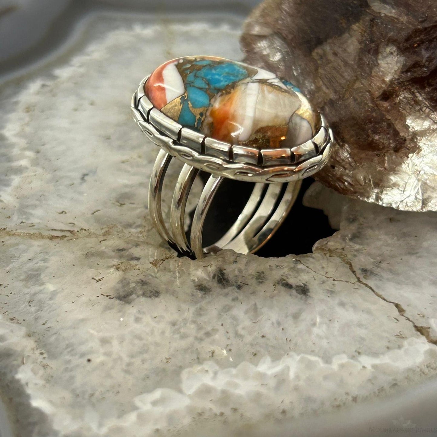 Sterling Silver Southwestern Style Oval Spiny Oyster Turquoise Ring Size 9 For Women