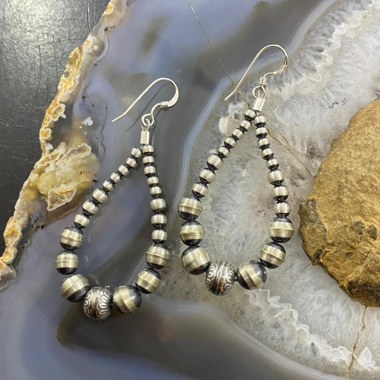 Navajo Pearl Bead Graduated 3-7 mm Sterling Hoop Dangle Earrings For Women