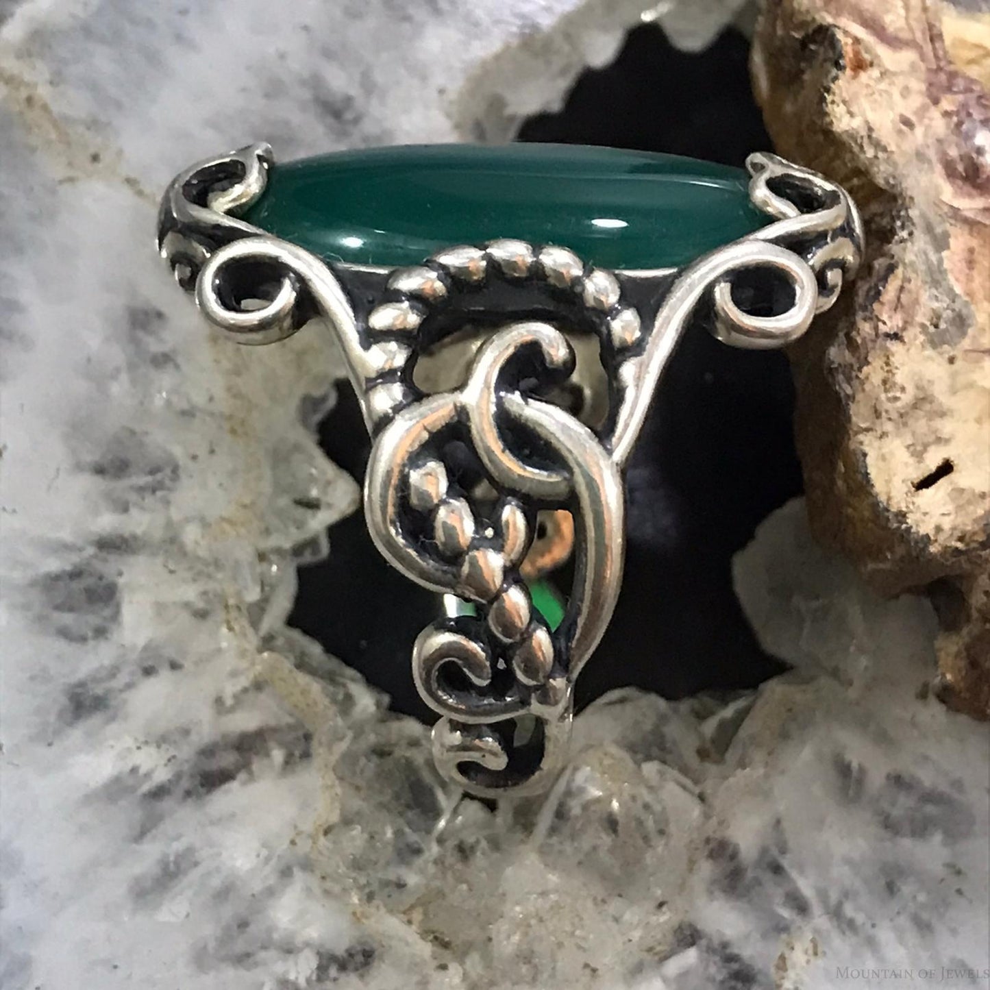Carolyn Pollack Sterling Silver Oval Green Chalcedony Decorated Ring Size 9 For Women