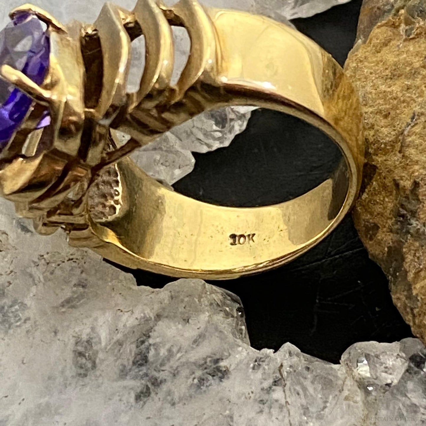 Vintage 10K Yellow Gold Heart Shape Amethyst Ring Size 6.5 For Women