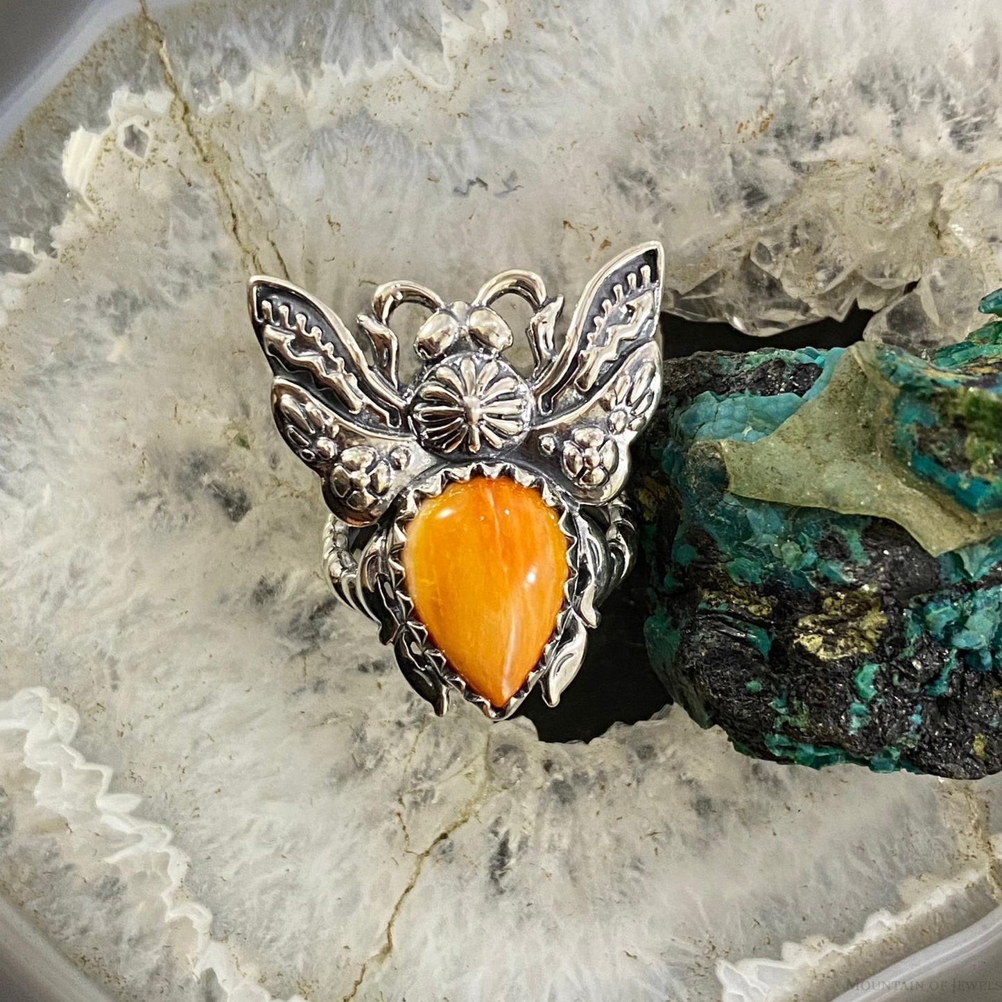 Carolyn Pollack Southwestern Style Sterling Silver Spiny Oyster Bee Ring For Women, Variety of Sizes