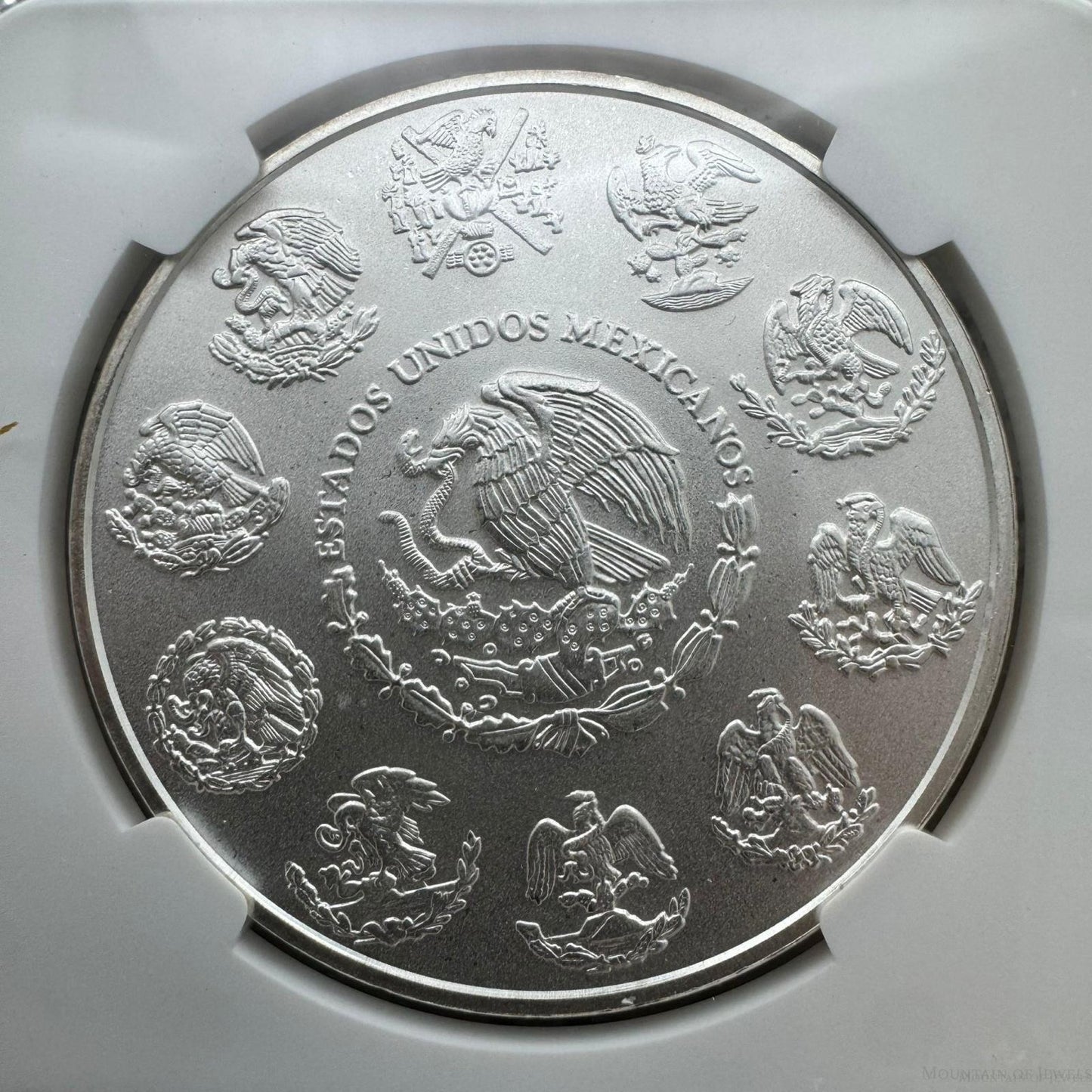 2011 Mexico One Ounce Libertad .999 Fine Silver NGC MS68 #2943174-009