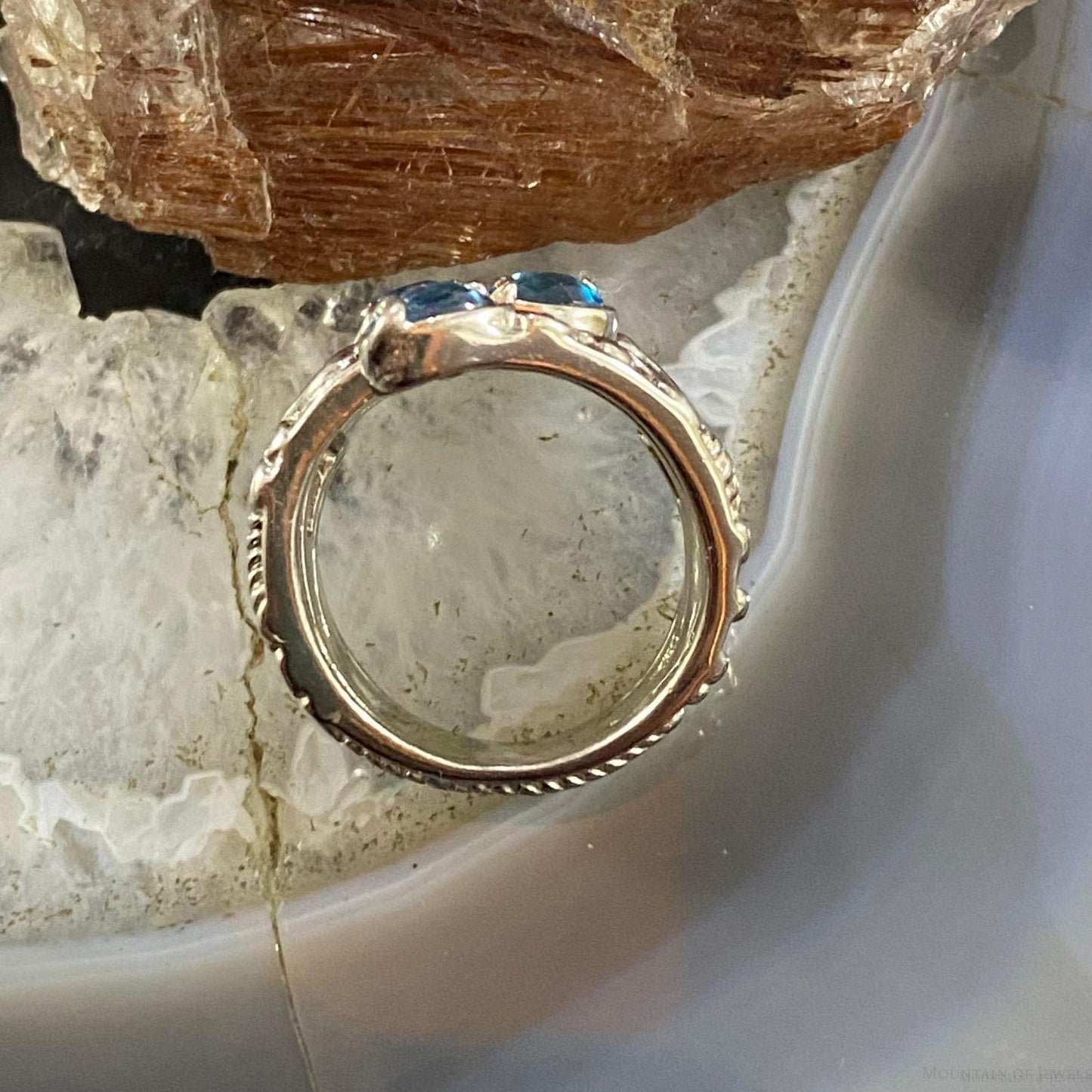 Carolyn Pollack Sterling Silver 4 Oval Faceted London Blue Topaz Decorated Ring For Women