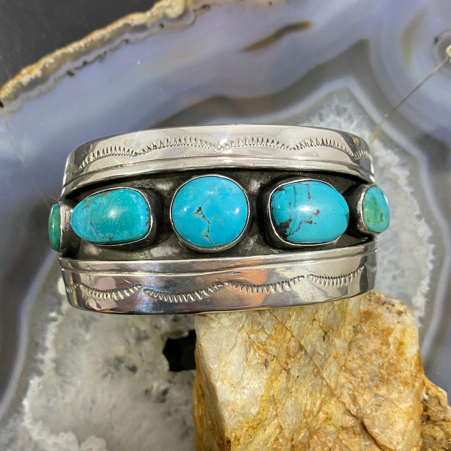 Vintage Native American Silver 5 Kingman Turquoise Shadow Box Bracelet For Women