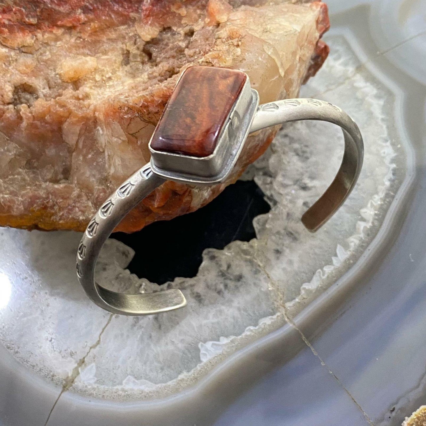 Native American Sterling Silver Rectangle Spiny Oyster Slim Bracelet For Women