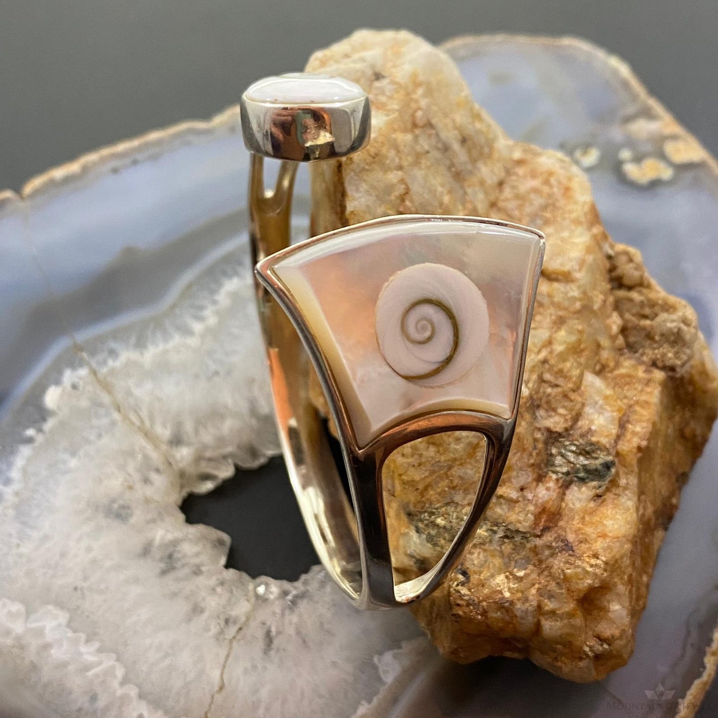 Sterling Mother of Pearl Swirl Adjustable Fashion Floating Bracelet For Women