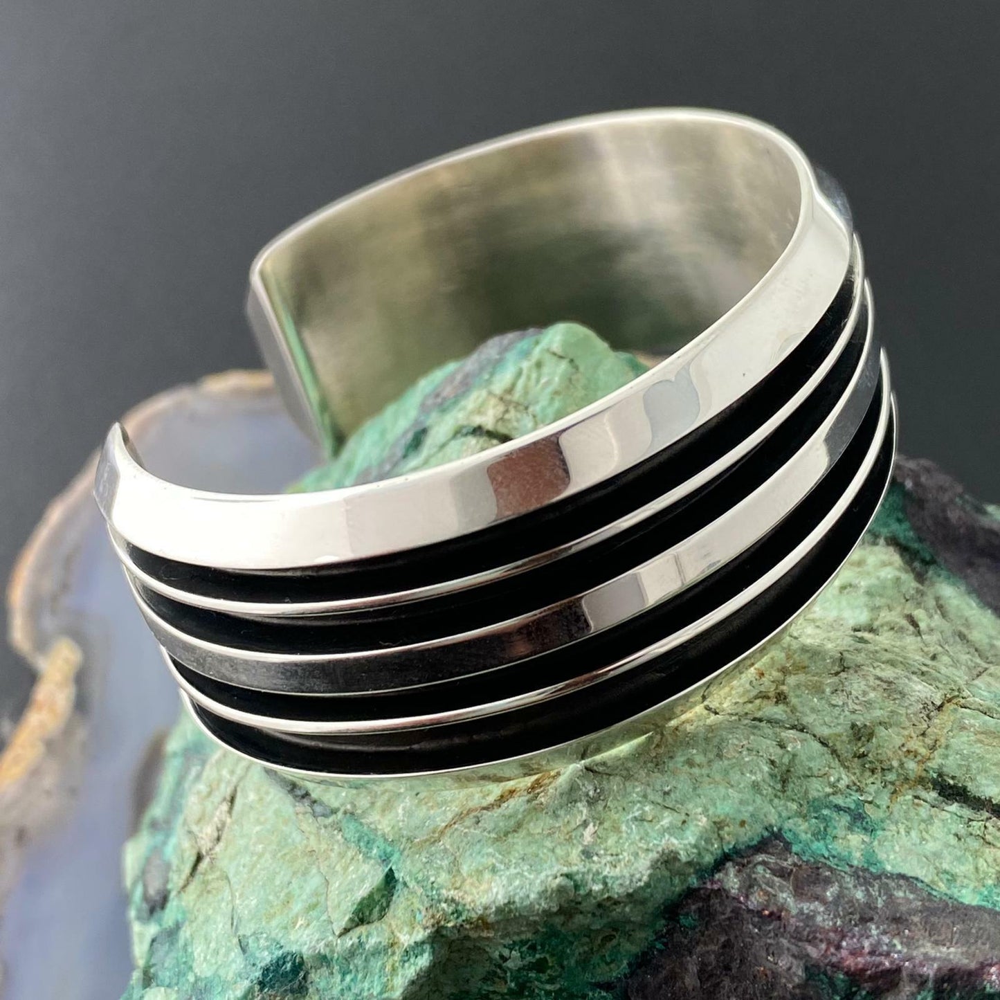 Tom Hawk Native American Sterling Silver Grooves Bracelet Cuff For Men