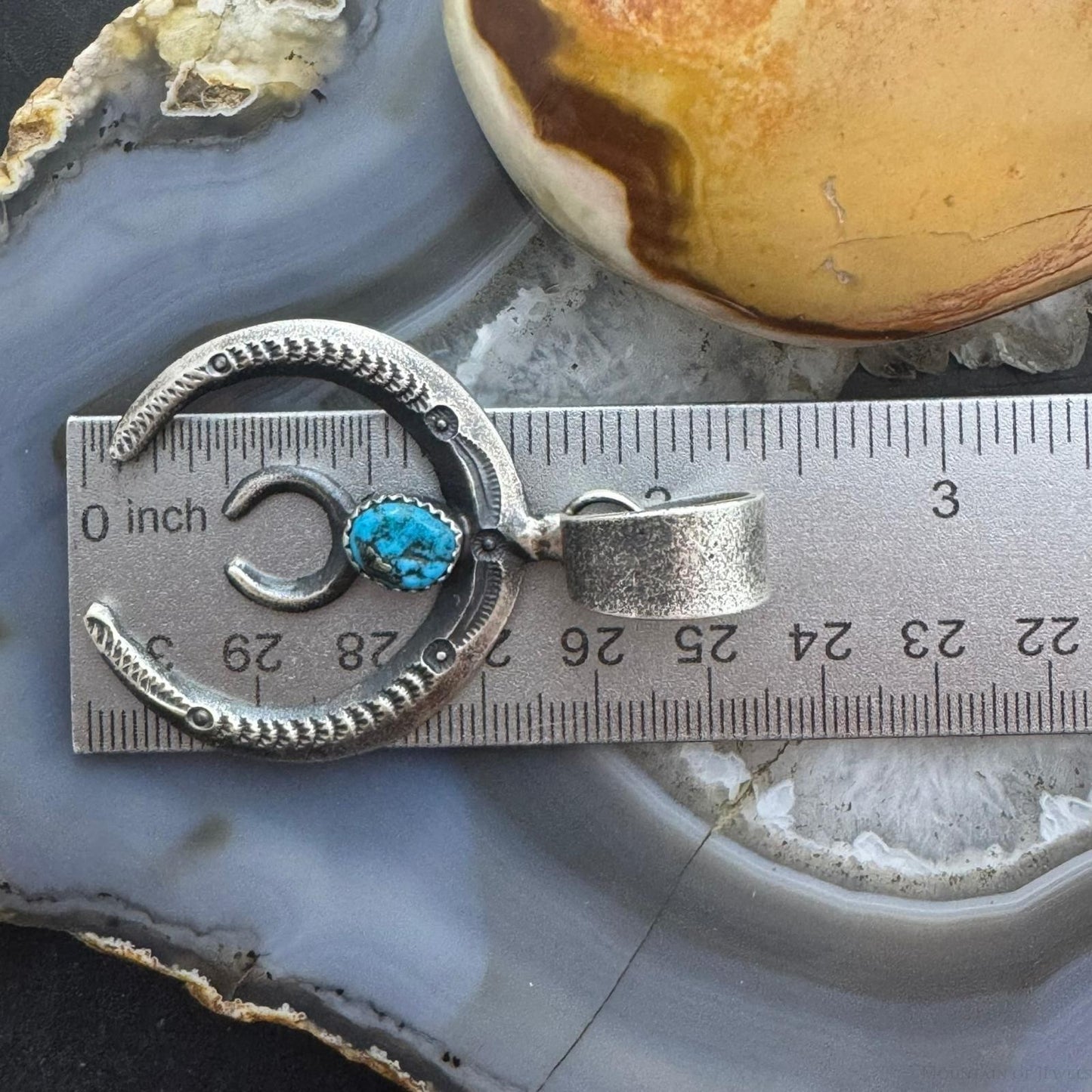 Eva & Linberg Billah Native American Sterling Silver Oval Turquoise Unisex Naja Pendant