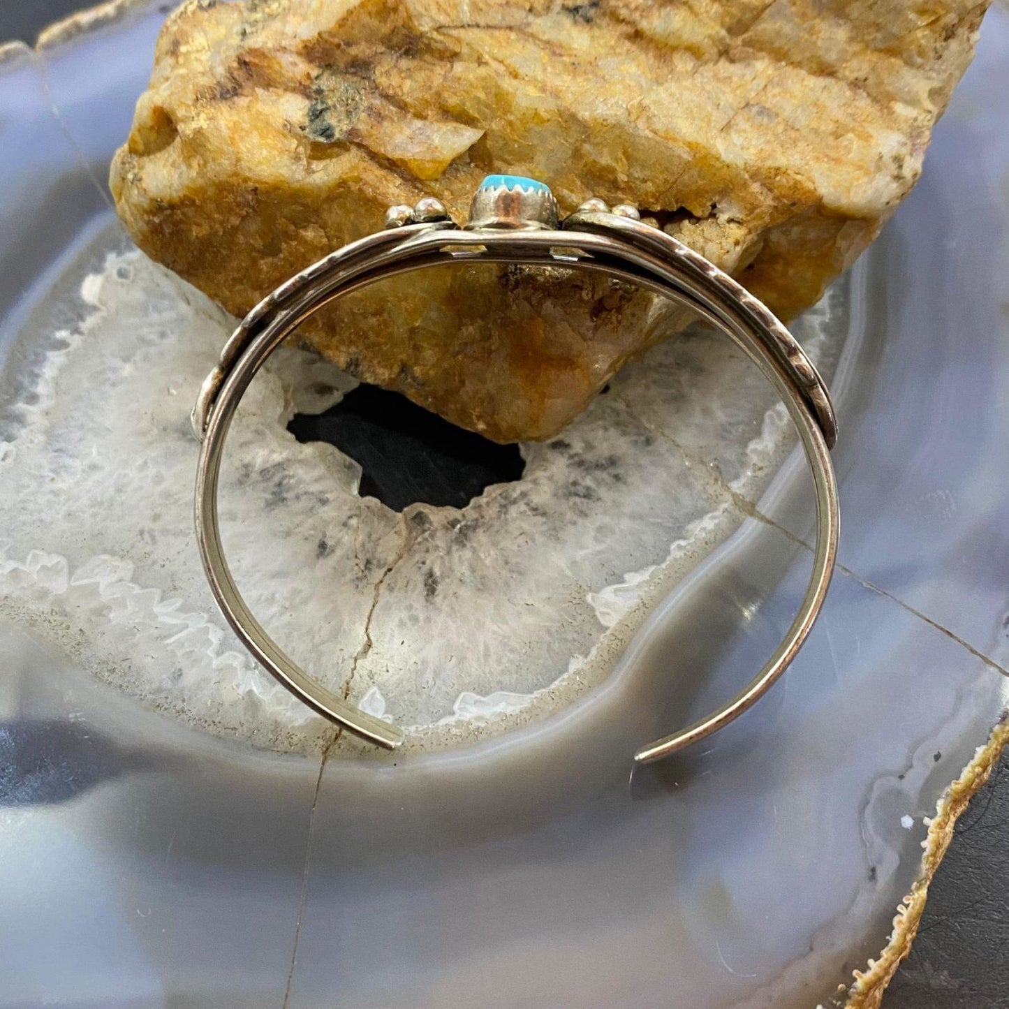 Vintage Native American Silver Oval Turquoise w/2 Feathers Bracelet For Women