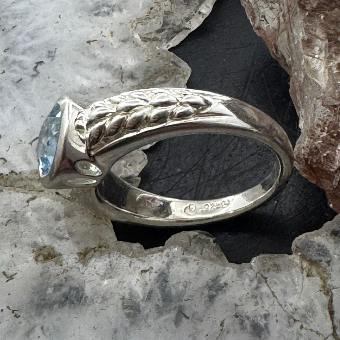 Carolyn Pollack Sterling Silver Blue Topaz Decorated Shank Ring For Women