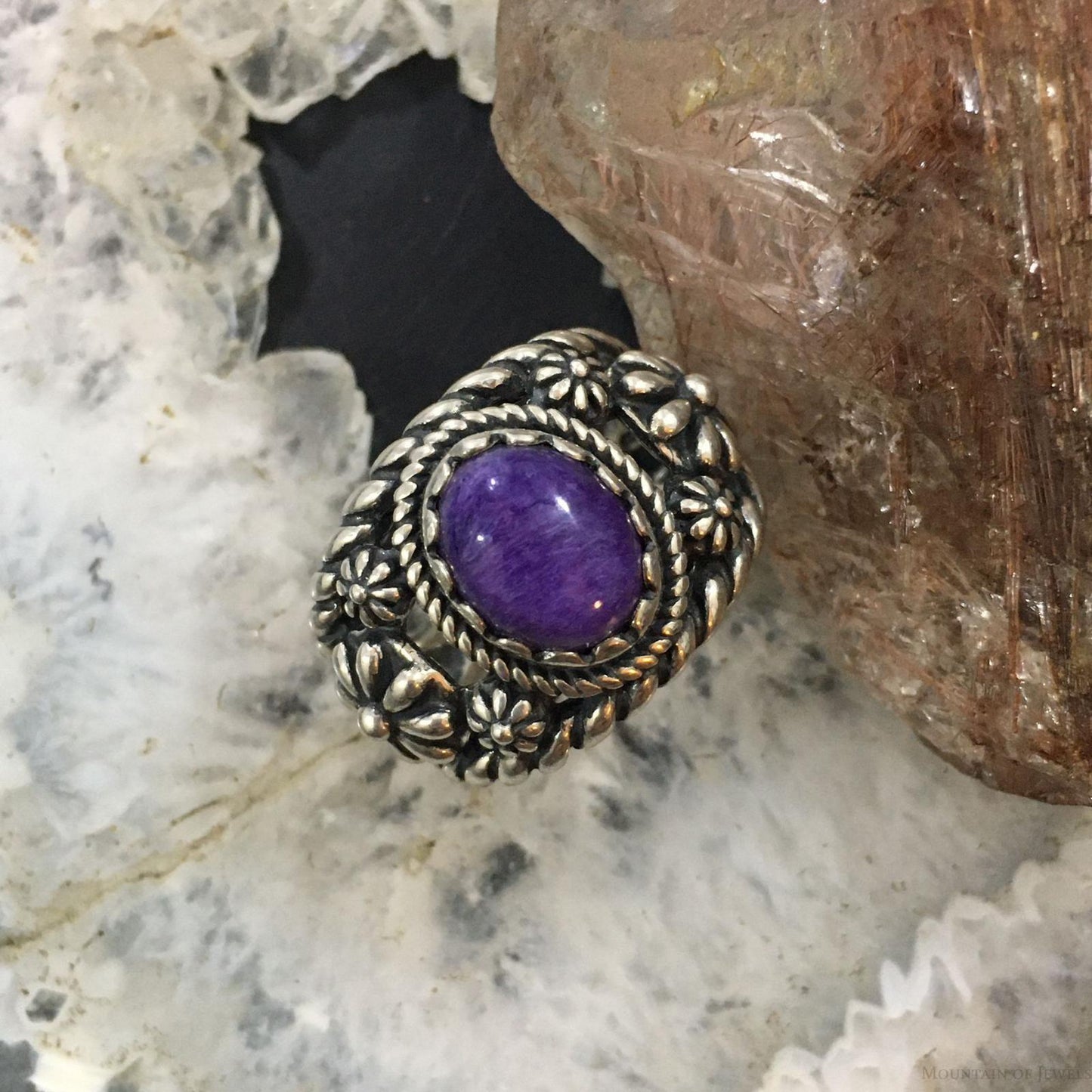 Carolyn Pollack Vintage Southwestern Style Sterling Silver Oval Charoite Decorated Ring For Women