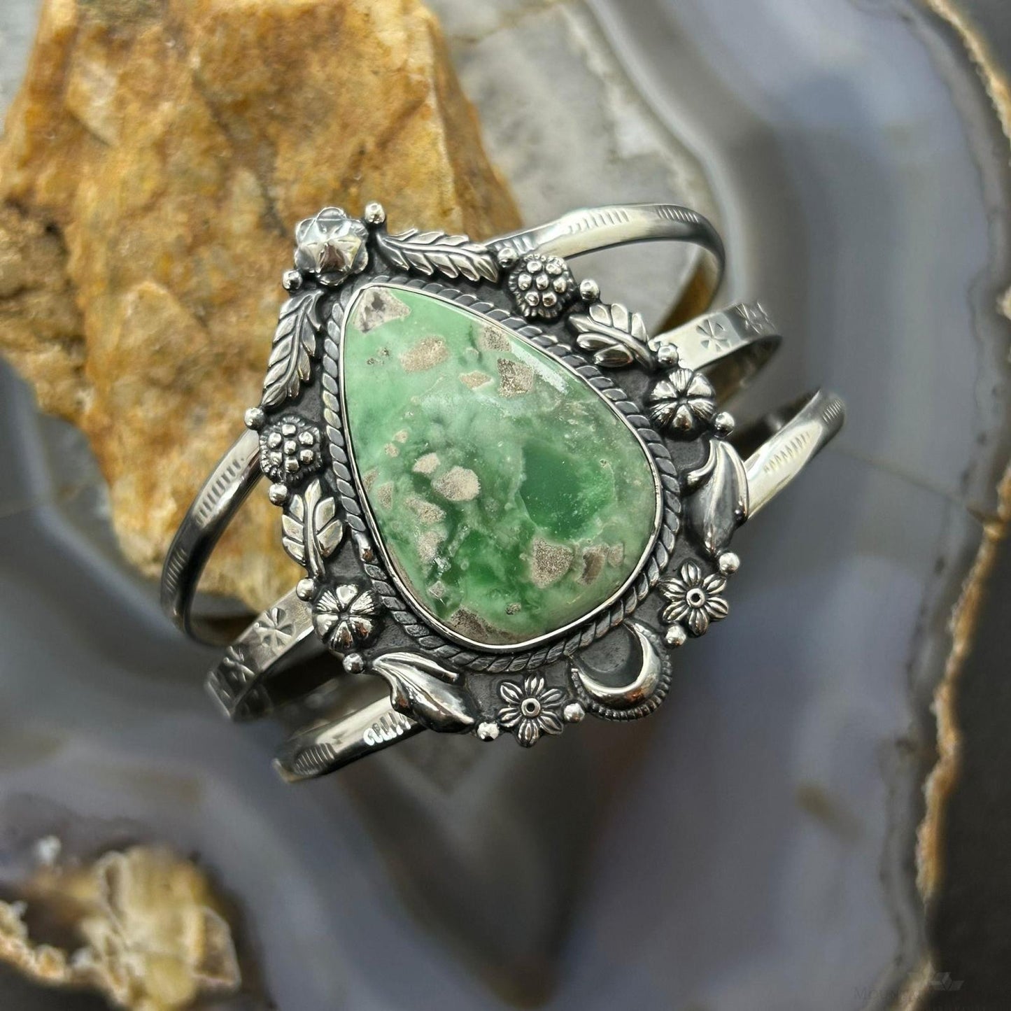 Sterling Silver Southwestern Style Large Teardrop Variscite Bracelet For Women #1