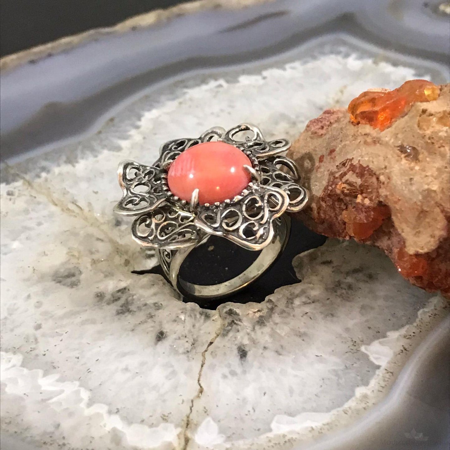 Carolyn Pollack Sterling Silver Oval Pink Coral Decorated Ring Size 7 For Women