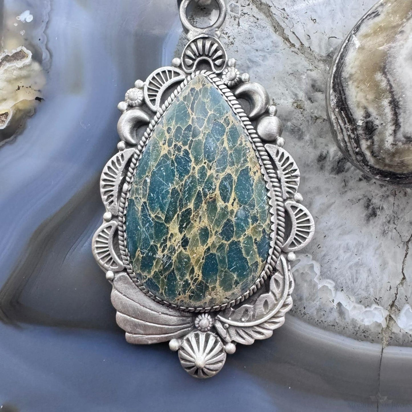 Sterling Silver Southwestern Style Teardrop Sediment Jasper Flower Decorated Pendant For Women