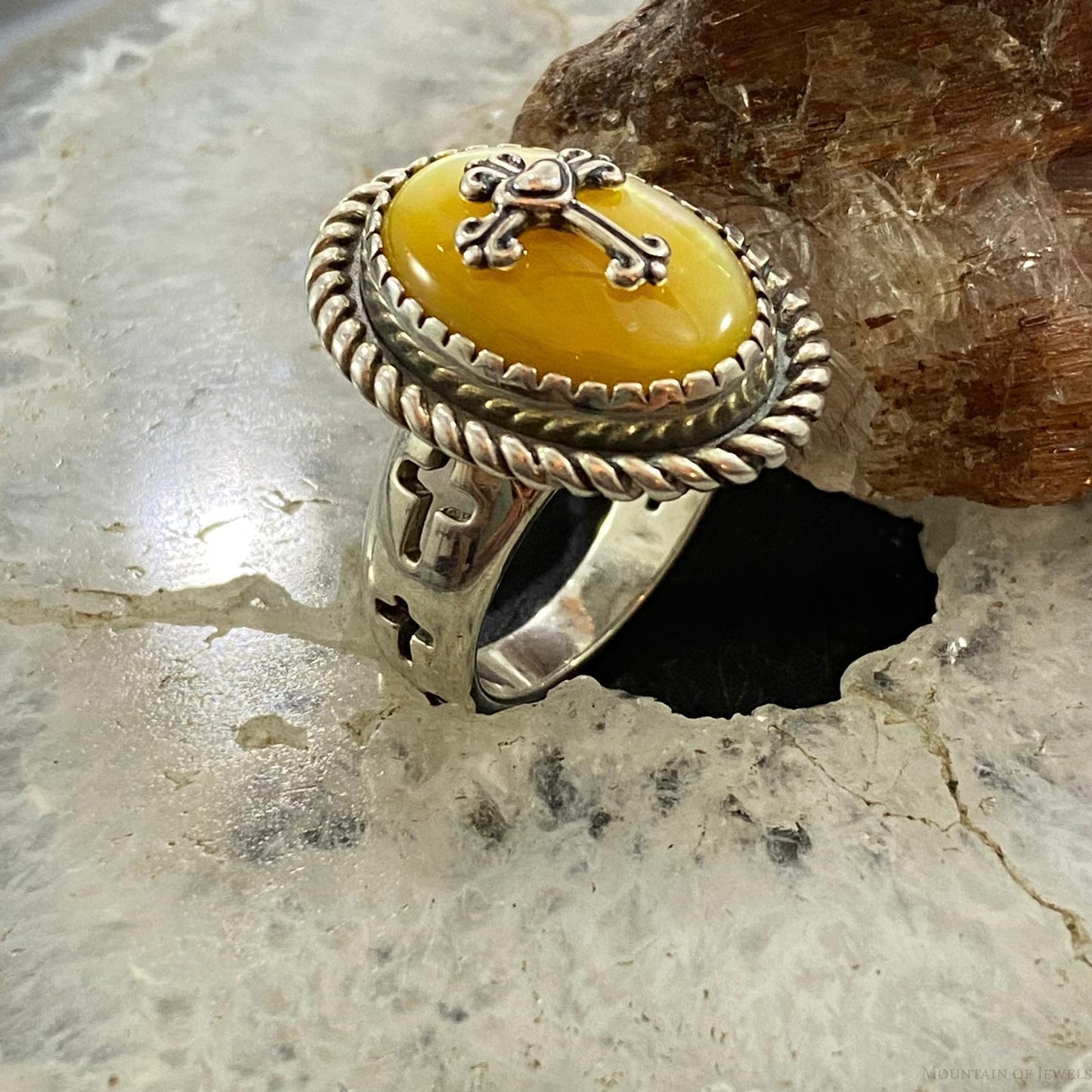 Carolyn Pollack Southwestern Style Sterling Silver Oval Gold Mother of Pearl Cross Ring Size 5 & 7.5 For Women