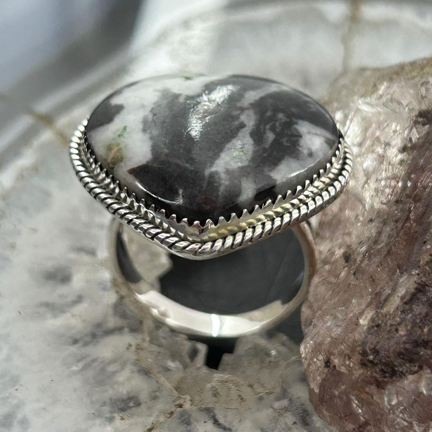 Sterling Silver Southwestern Style White Buffalo Heart Shape Ring Size 9 For Women