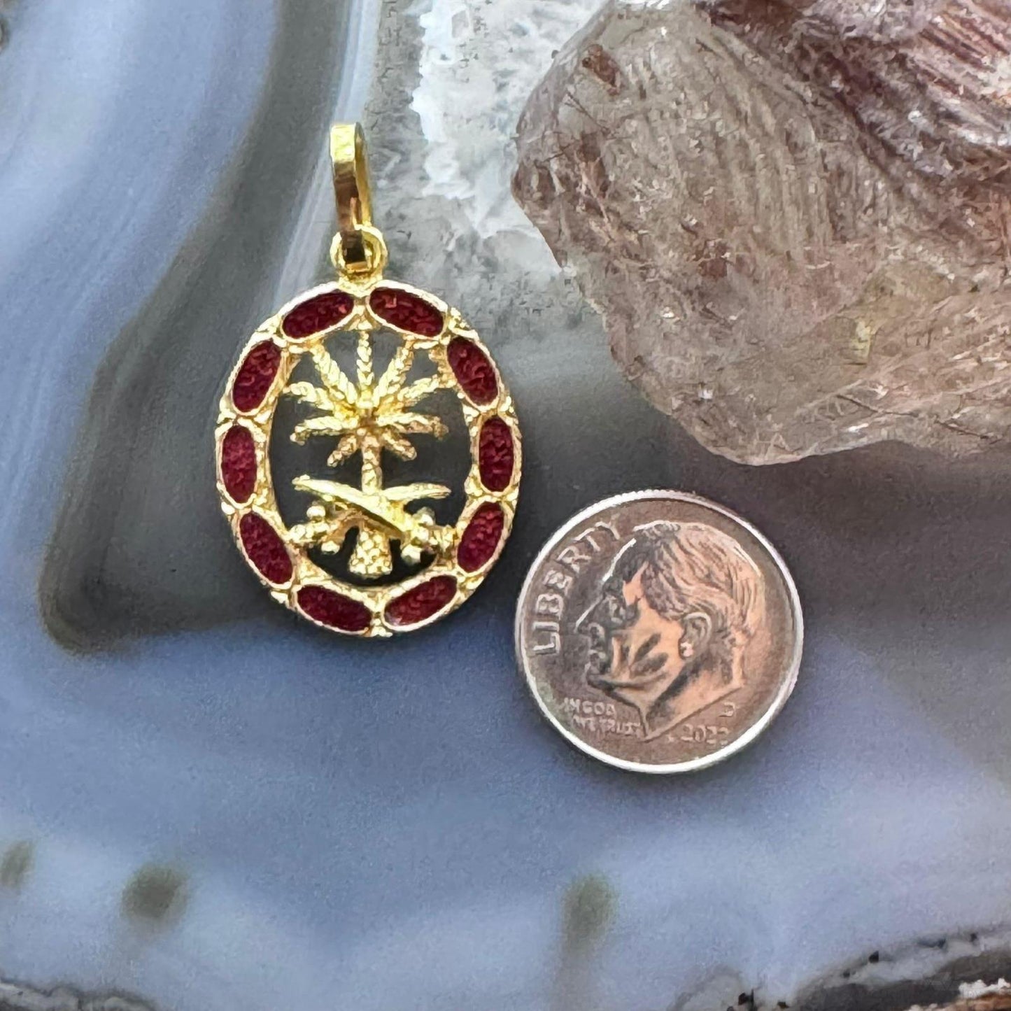 18K Yellow Gold Arab Date Tree with Swords and Red Gem Unisex Pendant
