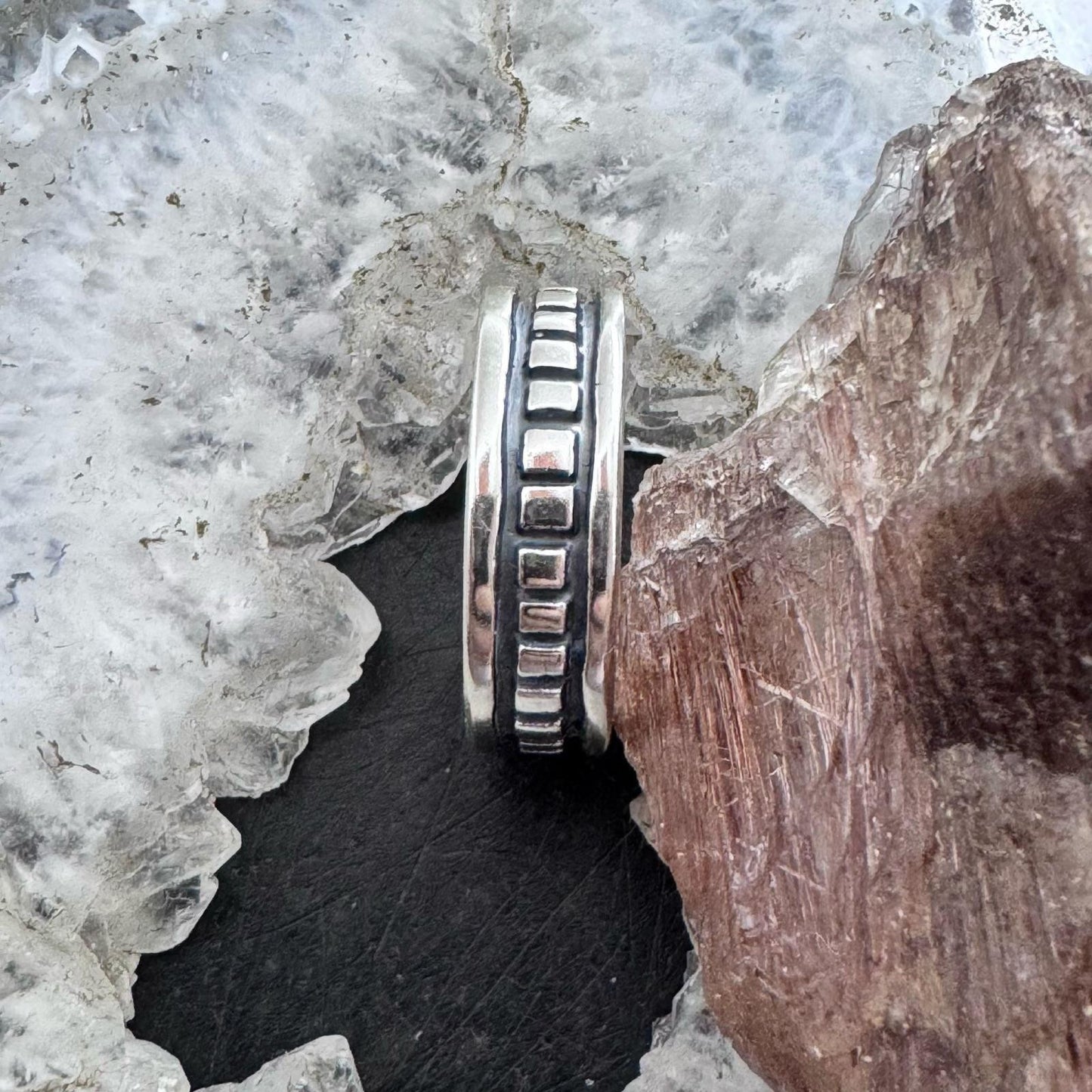 Carolyn Pollack Sterling Silver Southwestern Decorated Unisex Band Ring