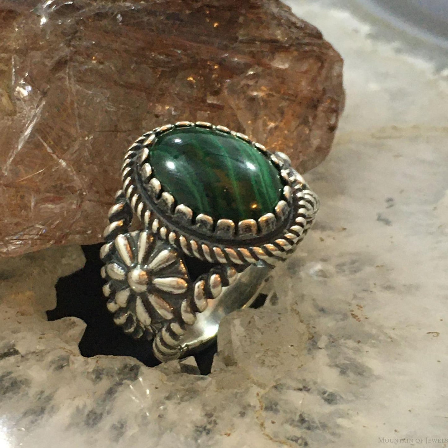 Carolyn Pollack Vintage Southwestern Style Sterling Silver Oval Malachite Decorated Ring For Women