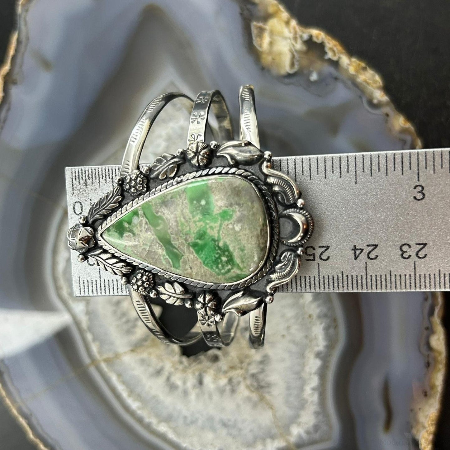 Sterling Silver Southwestern Style Large Teardrop Variscite Bracelet For Women