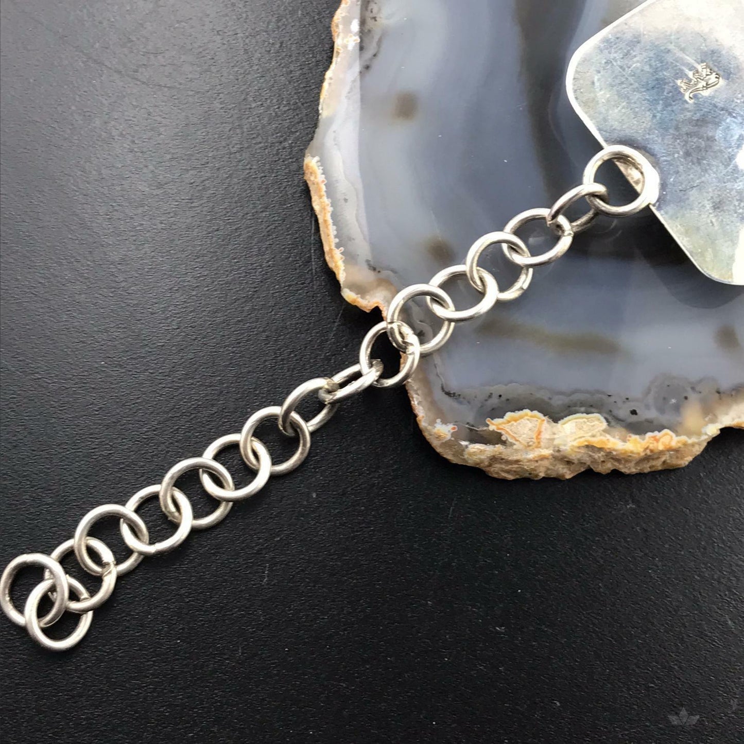 Native American Sterling Silver Spiny Oyster Adjustable Link Bracelet For Women, Signed KRZ- Key Rey Coriz