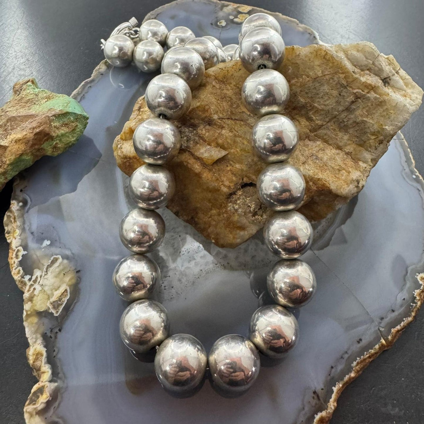 Vintage Heavy Navajo Pearl Bead Southwestern Style Silver 16" Necklace For Women