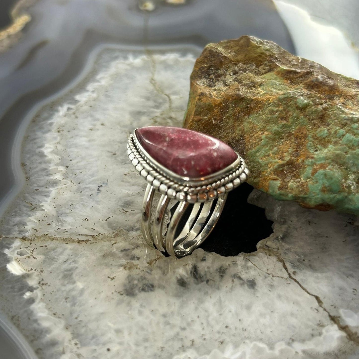 Sterling Silver Southwestern Style Triangle Thulite Split Shank Ring Size 8 For Women