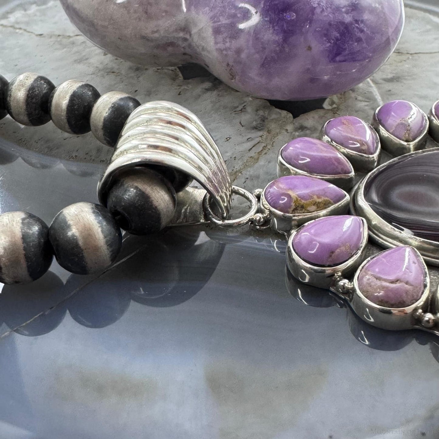 Native American Sterling Silver Wampum & Phosphosiderite Cluster Pendant For Women