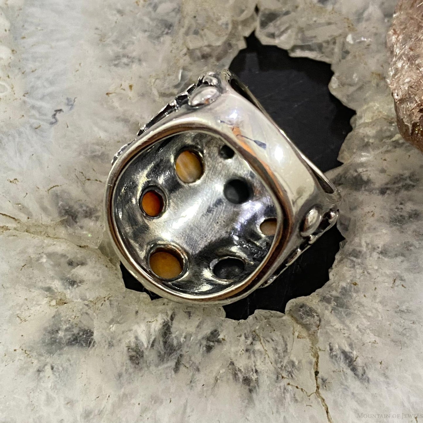 Carolyn Pollack Southwestern Style Sterling Silver 5 Orange Spiny Oyster Petroglyph Ring For Women