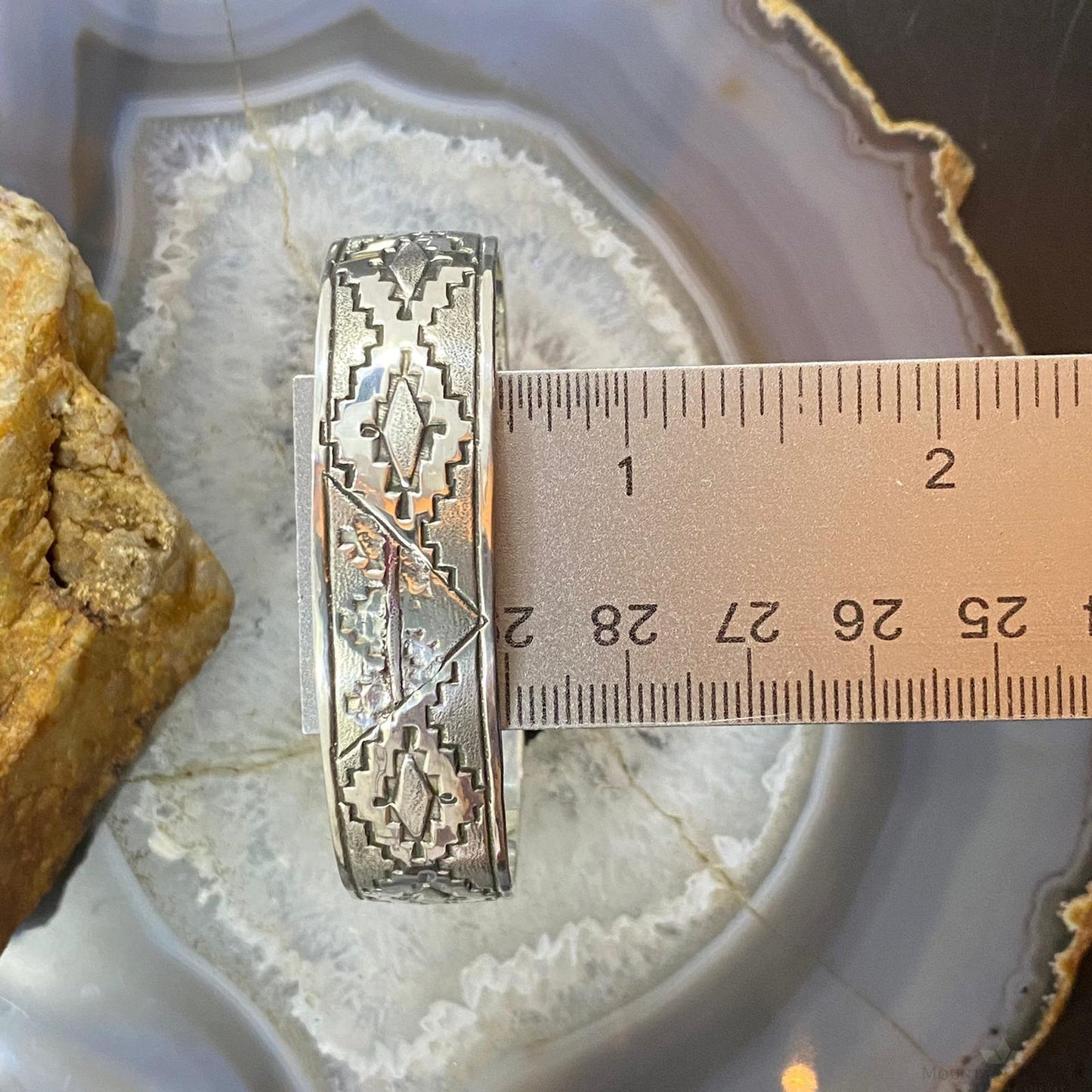 Elgin Hoskey Vintage Native American SW Motif Stamped Bracelet For Women