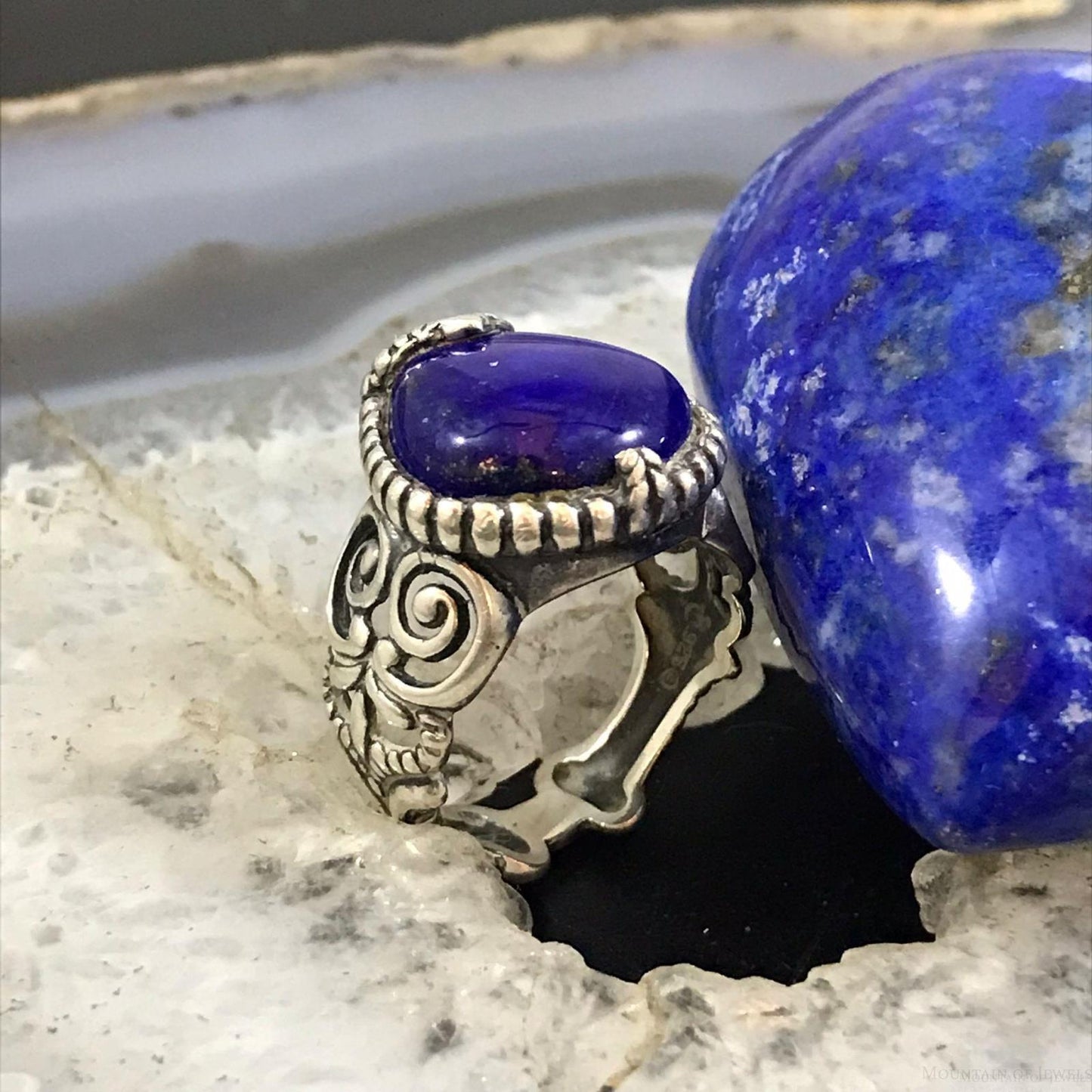 Carolyn Pollack Sterling Silver Wide Pear Lapis Decorated Ring Size 6.5 For Women