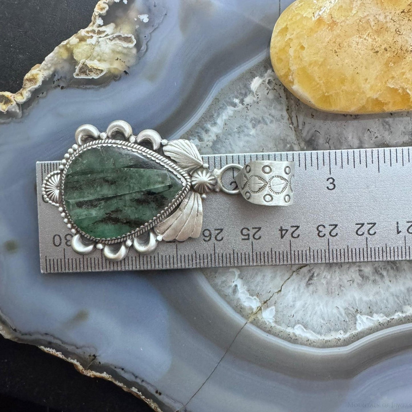 Sterling Silver Southwestern Style Teardrop Natural Emerald Decorated Pendant For Women