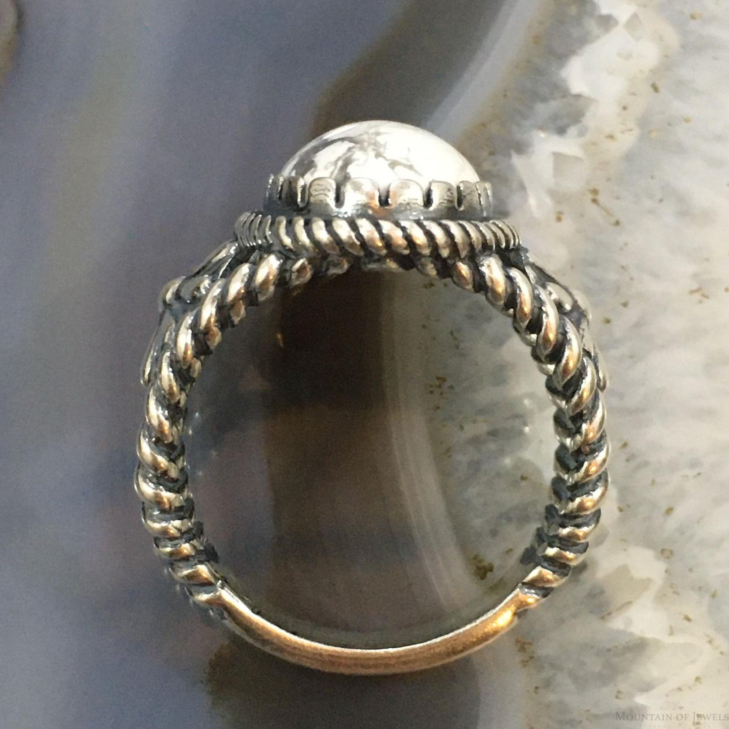 Carolyn Pollack Vintage Southwestern Style Sterling Silver Oval Howlite Decorated Ring For Women