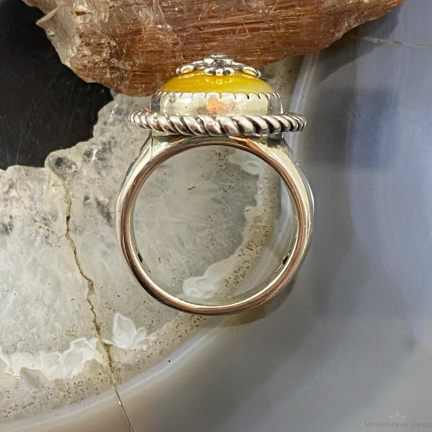 Carolyn Pollack Southwestern Style Sterling Silver Oval Gold Mother of Pearl Cross Ring Size 5 & 7.5 For Women