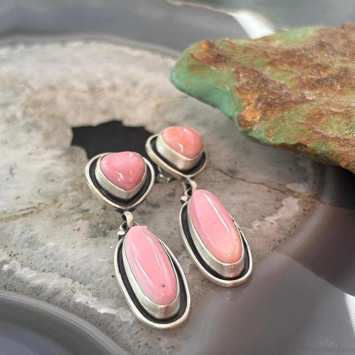 Native American Sterling Silver Pink Conch Heart & Oval Dangle Earrings For Women