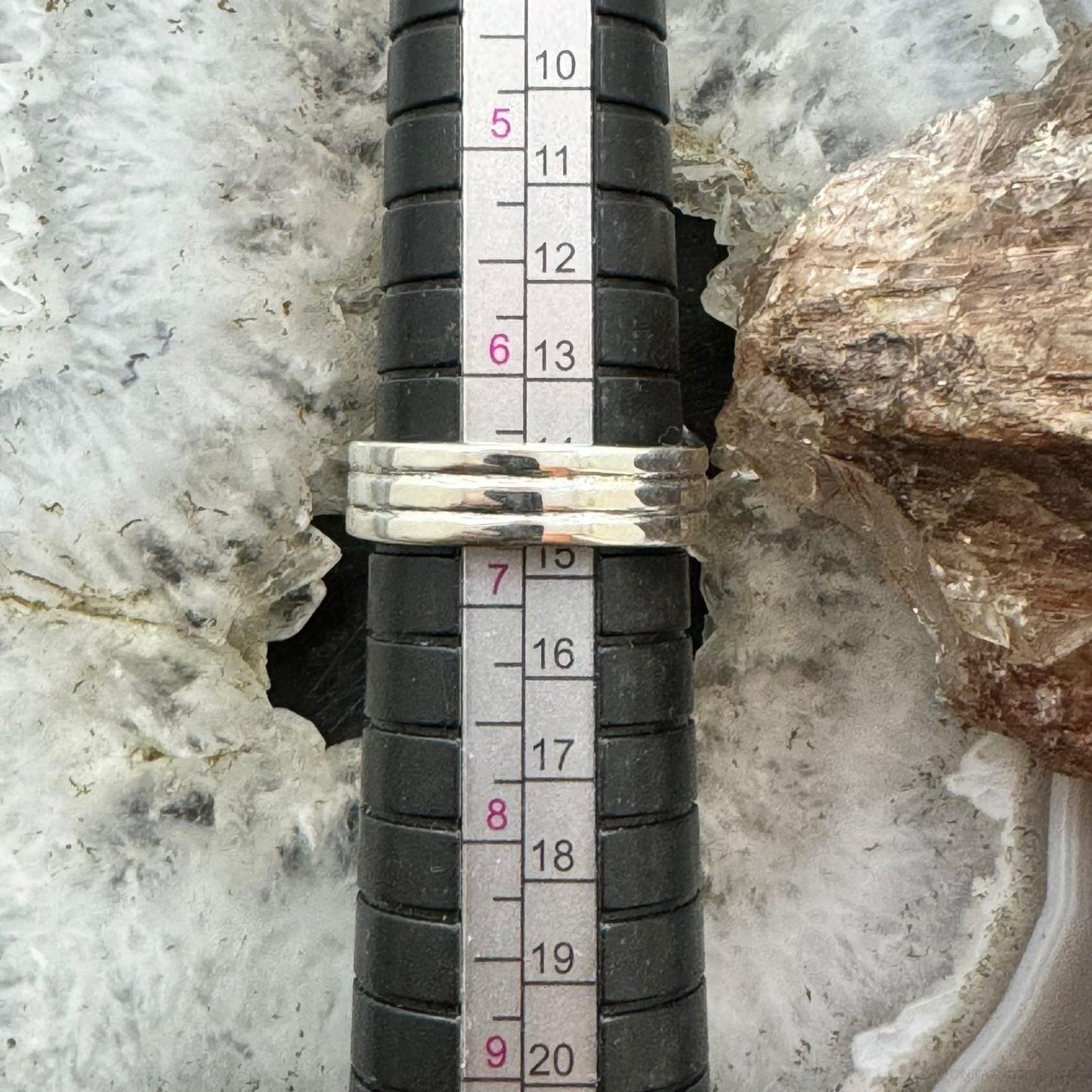 Native American Sterling Silver 3 Oval Matrixed Turquoise Ring Size 6.75 For Women