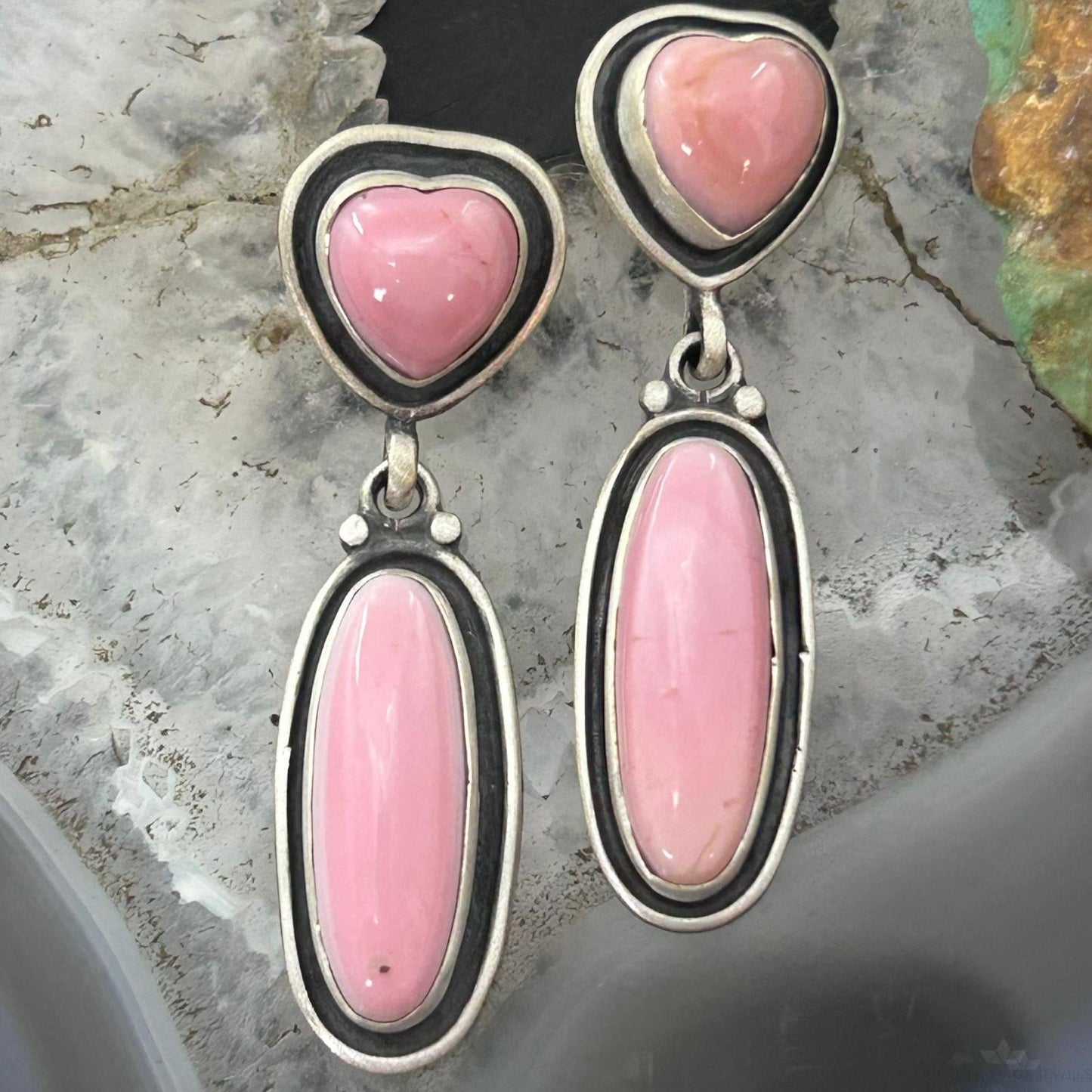 Native American Sterling Silver Pink Conch Heart & Oval Dangle Earrings For Women