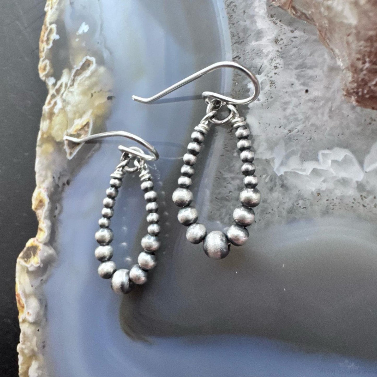 Native American Sterling Silver Graduated Navajo Pearl Beads Dangle Earrings For Women