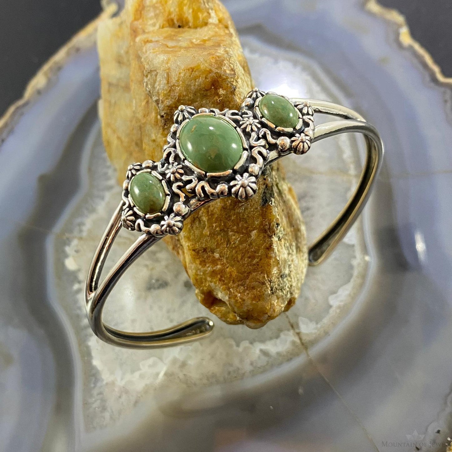 Carolyn Pollack Vintage Southwestern Style Sterling Silver Turquoise Decorated Bracelet