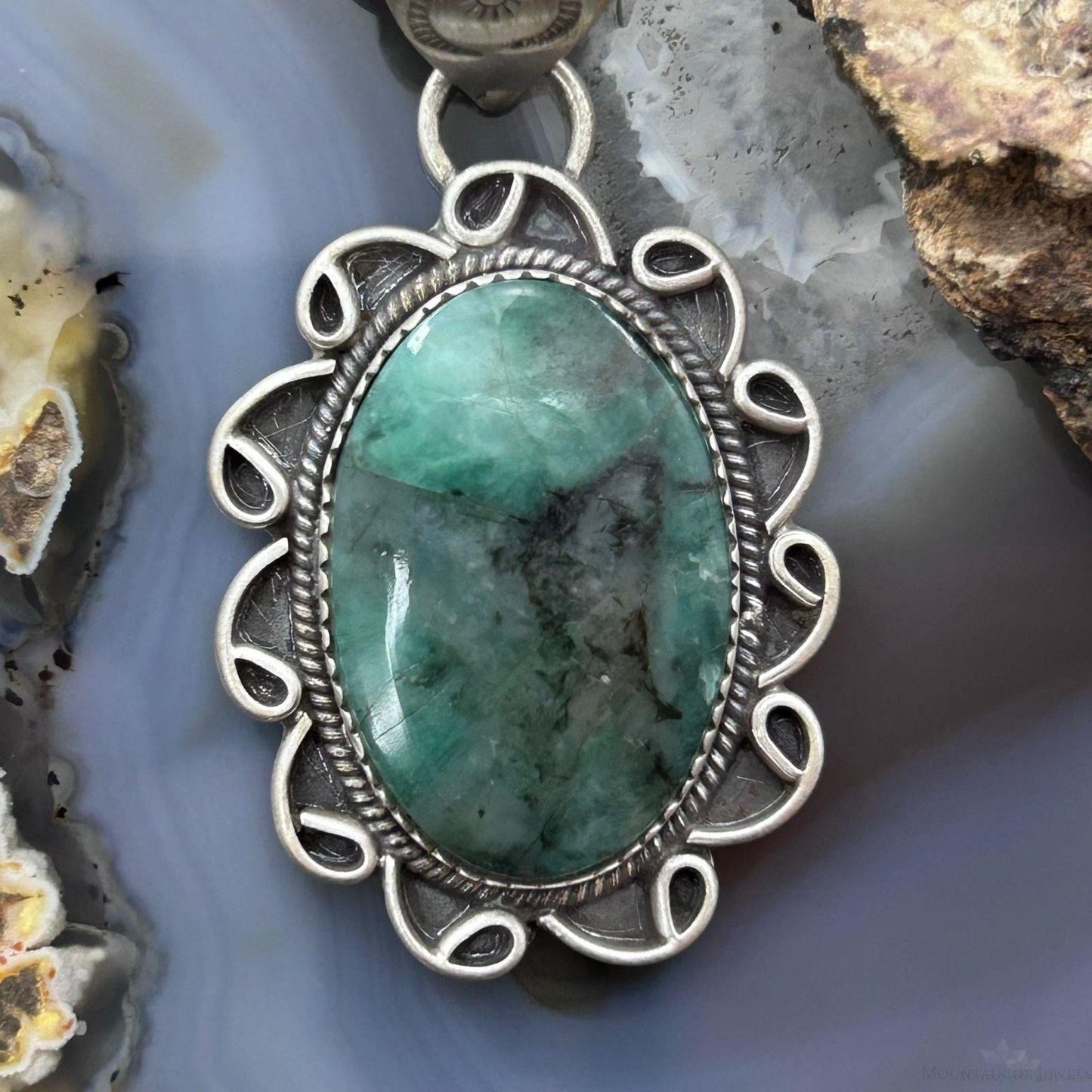 Sterling Silver Southwestern Style Oval Emerald Decorated Pendant For Women