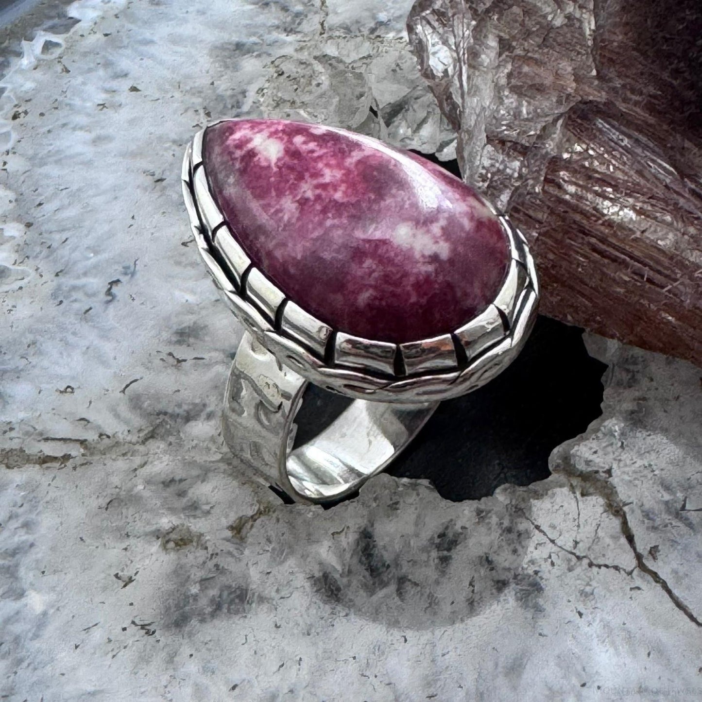 Sterling Silver Southwestern Style Teardrop Thulite Decorated Ring Size 9.5 For Women