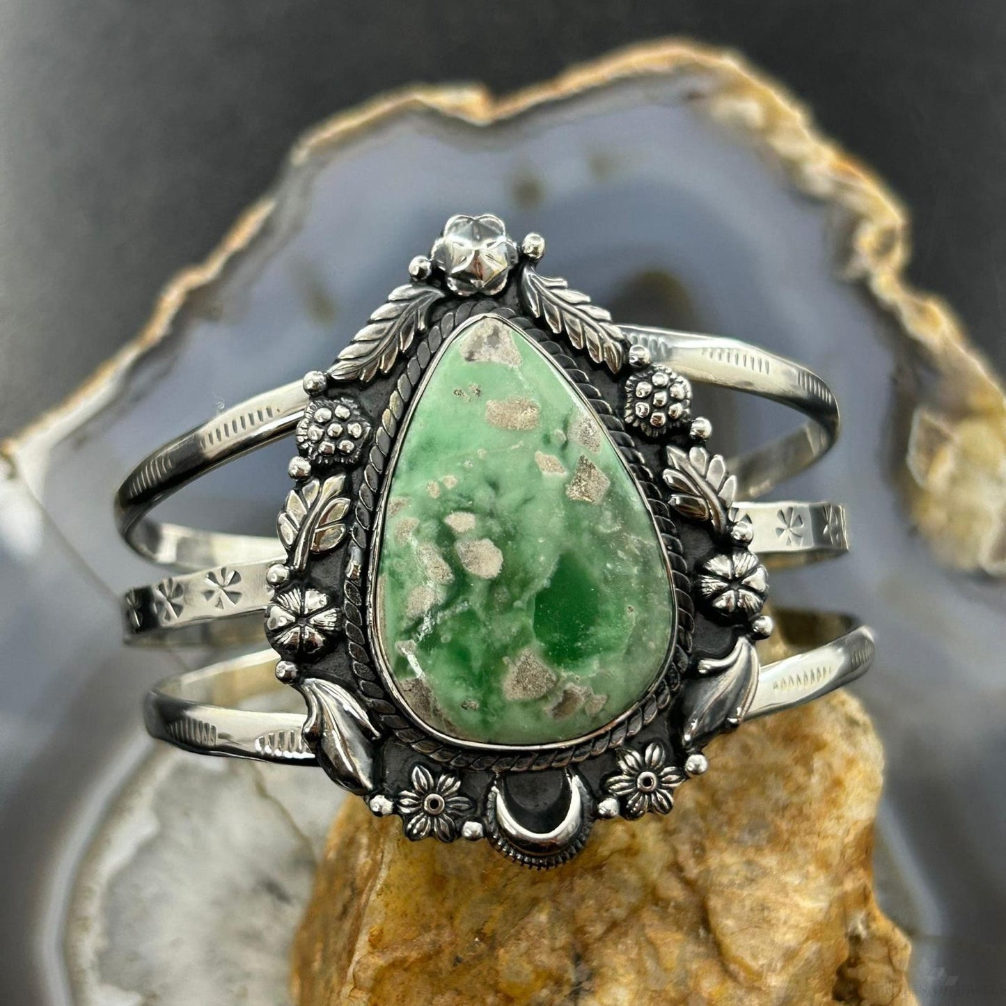 Sterling Silver Southwestern Style Large Teardrop Variscite Bracelet For Women #1