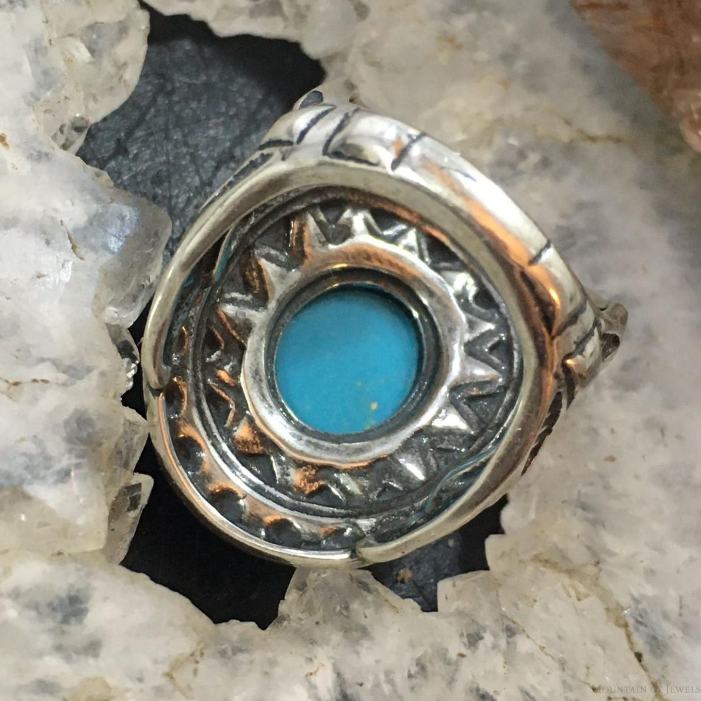Carolyn Pollack Vintage Southwestern Style Sterling Oval Blue Turquoise Decorated Ring For Women