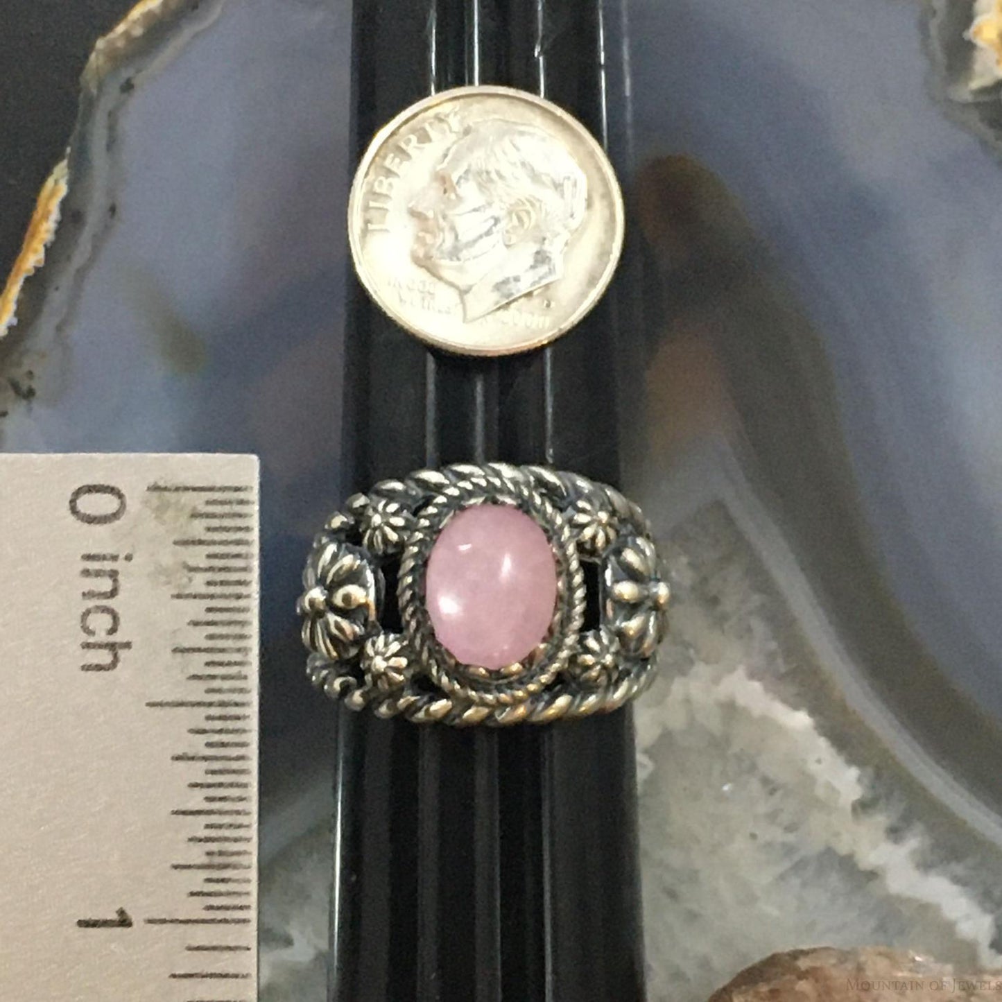 Carolyn Pollack Vintage Southwestern Style Sterling Silver Oval Kunzite Decorated Ring For Women