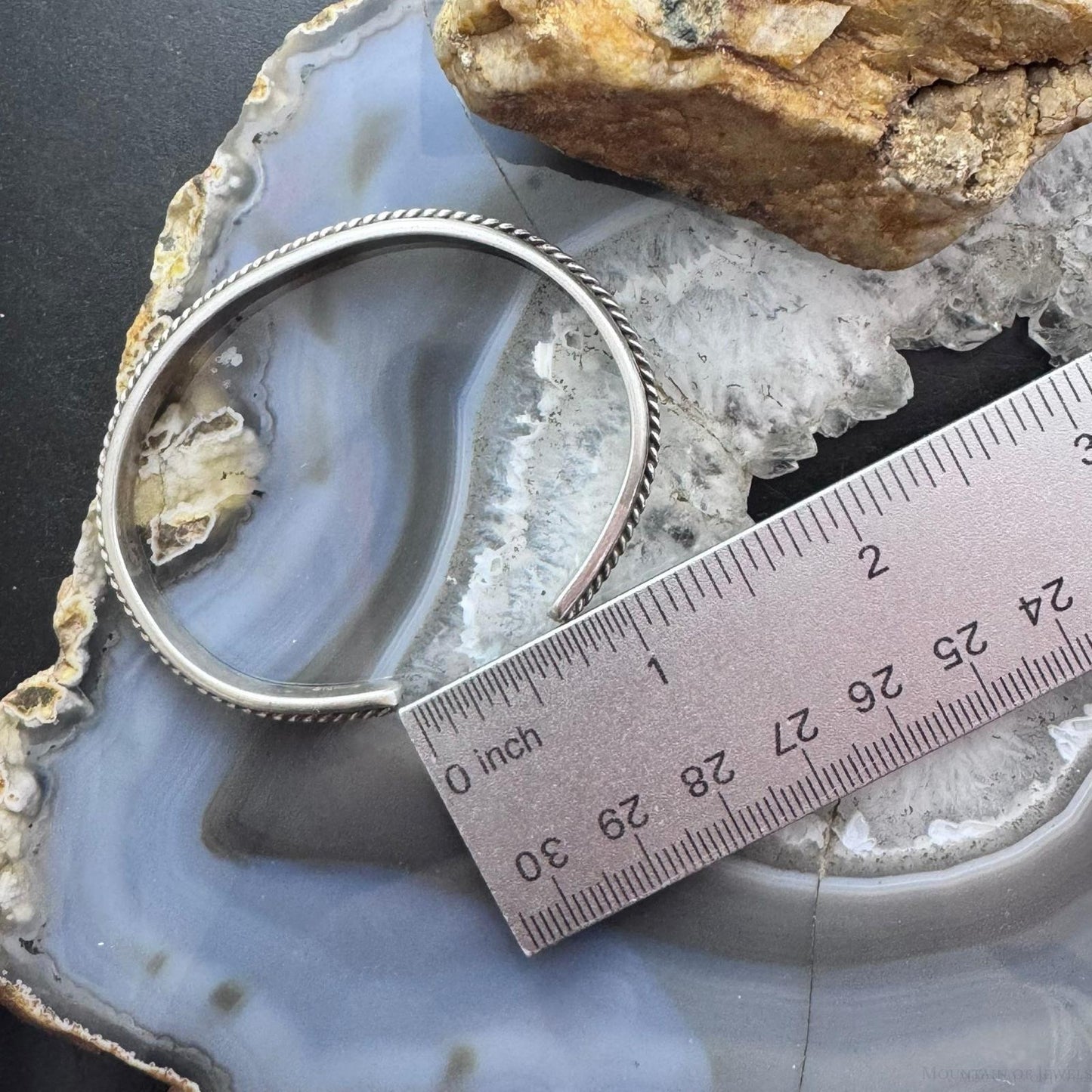 Vintage Native American Sterling Silver Twisted Rope Slim Bracelet For Women
