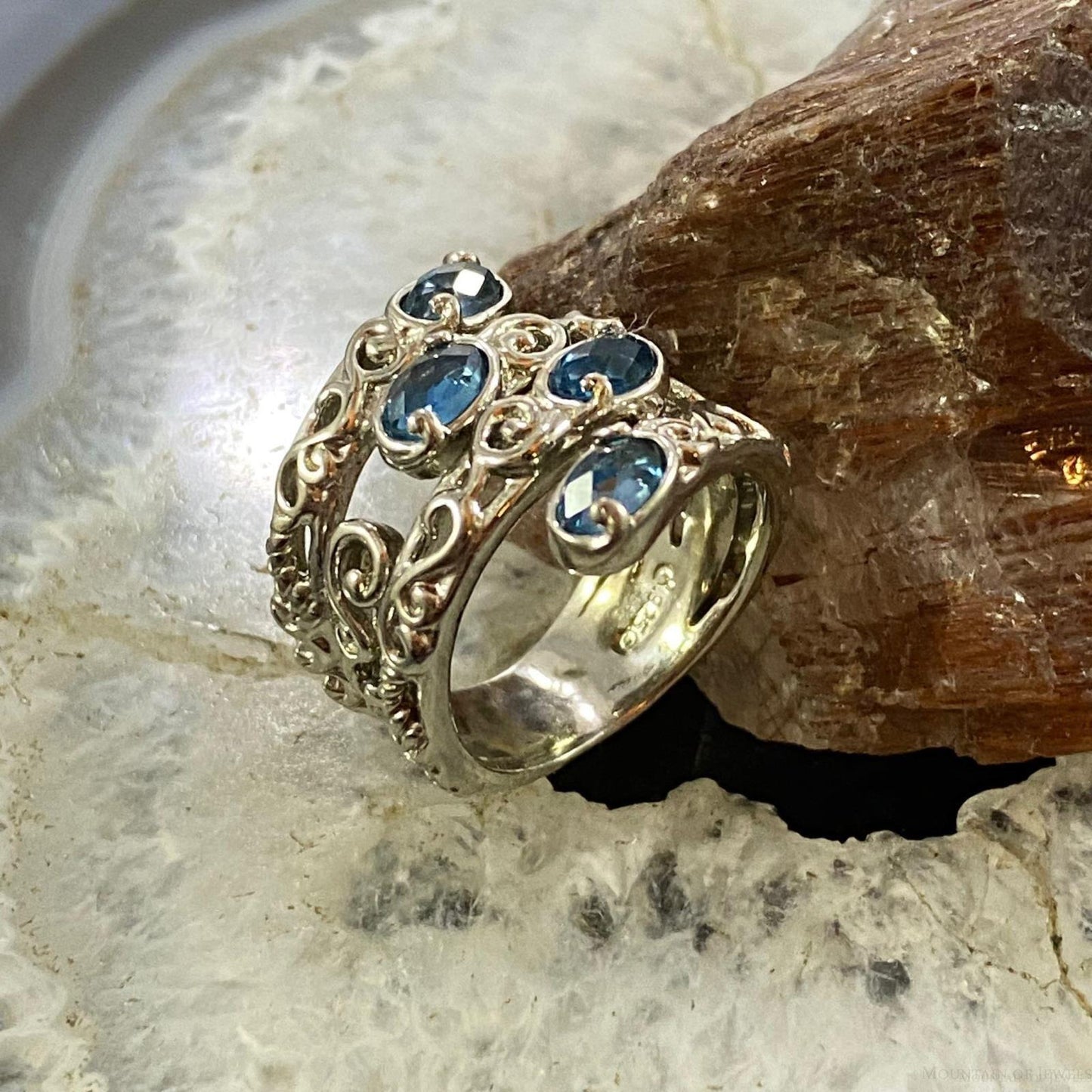 Carolyn Pollack Sterling Silver 4 Oval Faceted London Blue Topaz Decorated Ring For Women